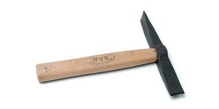 HACHUELA ALBANIL VIRGA