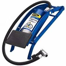 INFLADOR DE UN PIE METAL CON KIT DE PICOS Y PICO PARA MOTO